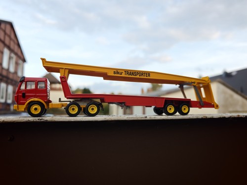 Siku 2534 man - 2534, 4043
